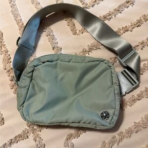 Stylish Green Crossbody Bag